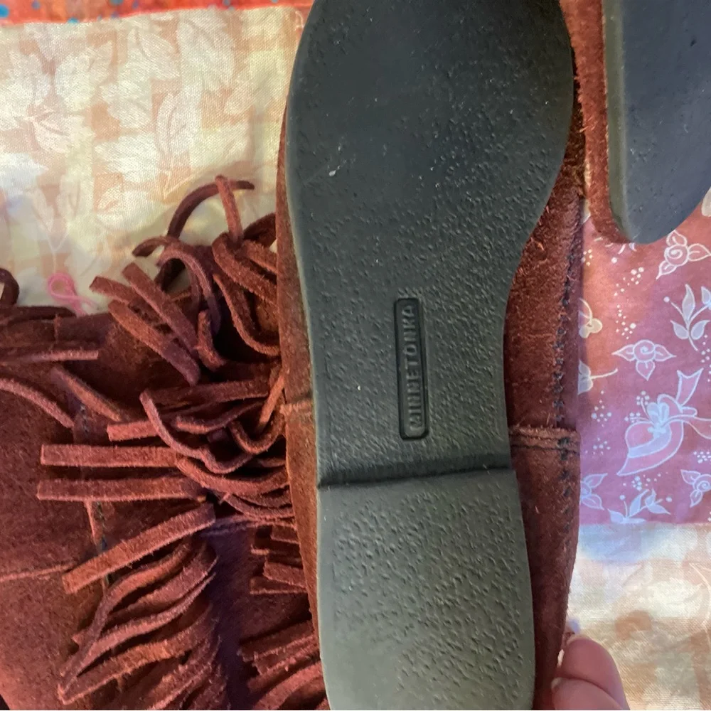 Minnetonka 3 Layer Fringe Boots 1638F Burgundy Moccasin Suede Size 11 - Picture 6 of 12